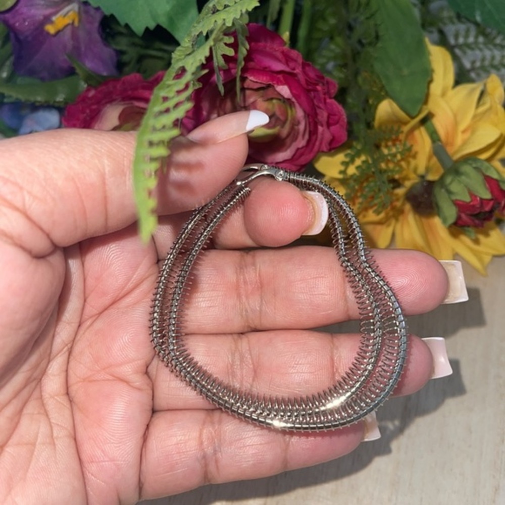 STAINLESS STEEL HEART SPRING‎ 60MM CLOSURE RING - Picture 4 of 7